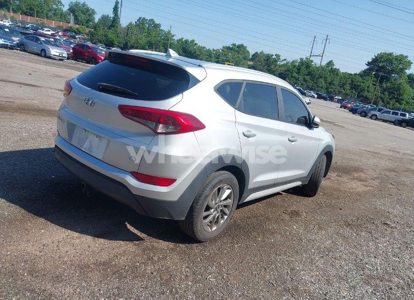 Photo 4 of 2018 Hyundai Tucson SEL (VIN KM8J3CA47JU756140)
