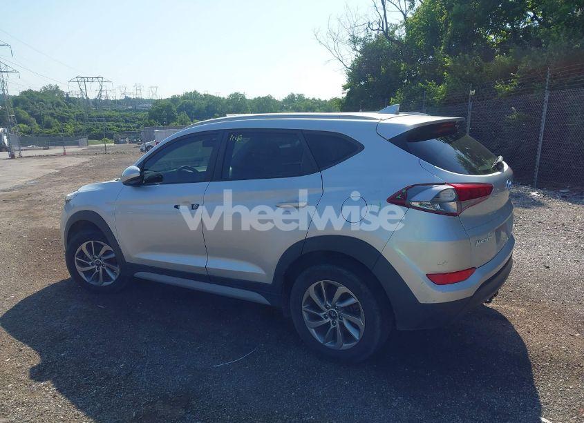 Photo 6 of 2018 Hyundai Tucson SEL (VIN KM8J3CA47JU756140)