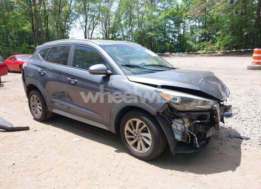 2018 Hyundai Tucson SEL (VIN KM8J3CA48JU728282) main photo