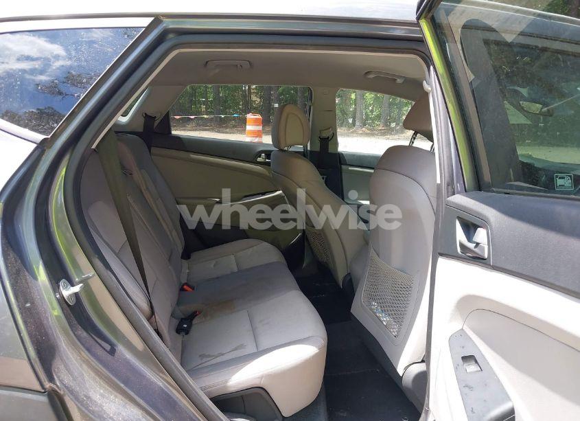 Photo 8 of 2018 Hyundai Tucson SEL (VIN KM8J3CA48JU728282)