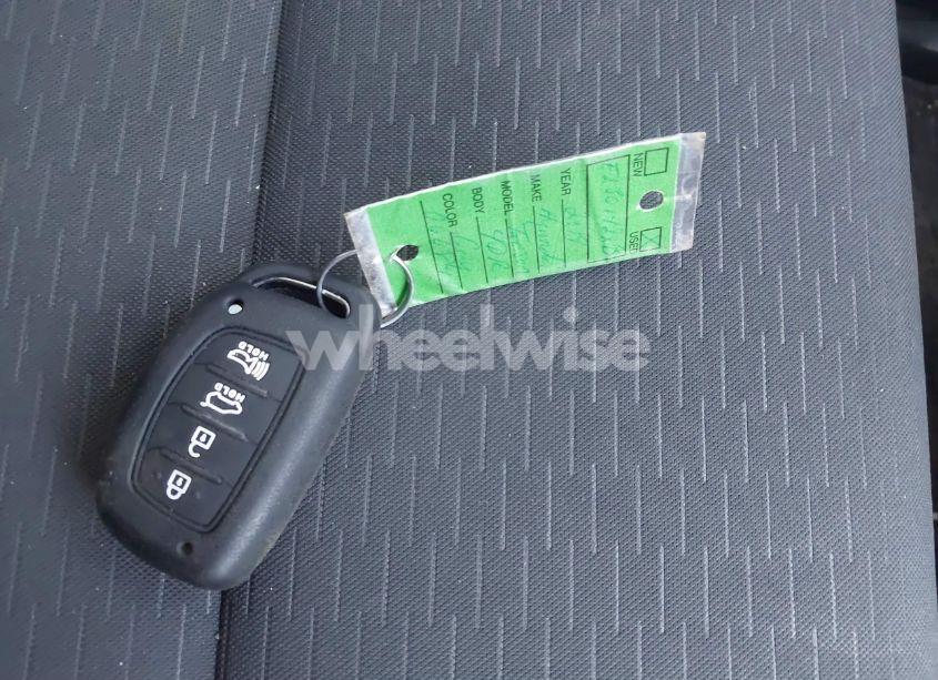 Photo 11 of 2019 Hyundai Tucson VALUE (VIN KM8J3CA48KU066849)