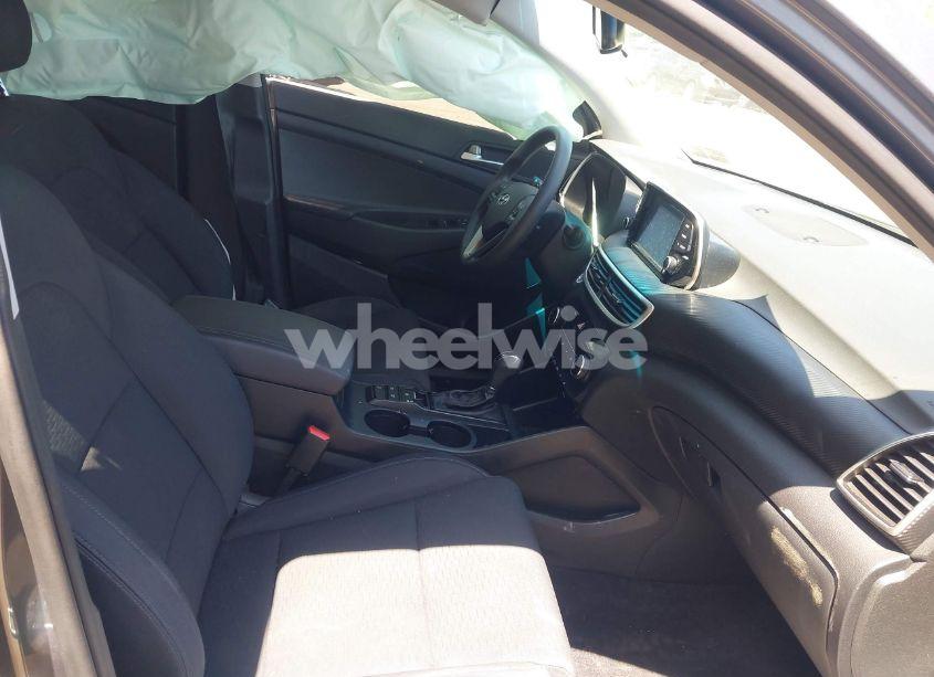 Photo 5 of 2019 Hyundai Tucson VALUE (VIN KM8J3CA48KU066849)