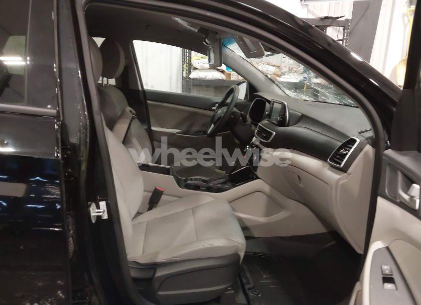 Photo 5 of 2019 Hyundai Tucson VALUE (VIN KM8J3CA48KU075082)