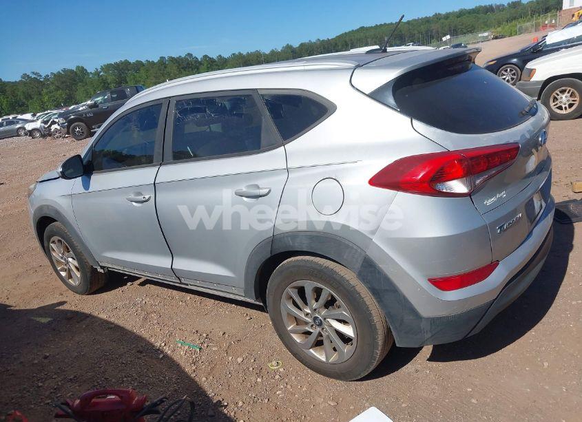 Photo 14 of 2017 Hyundai Tucson SE (VIN KM8J3CA49HU316866)