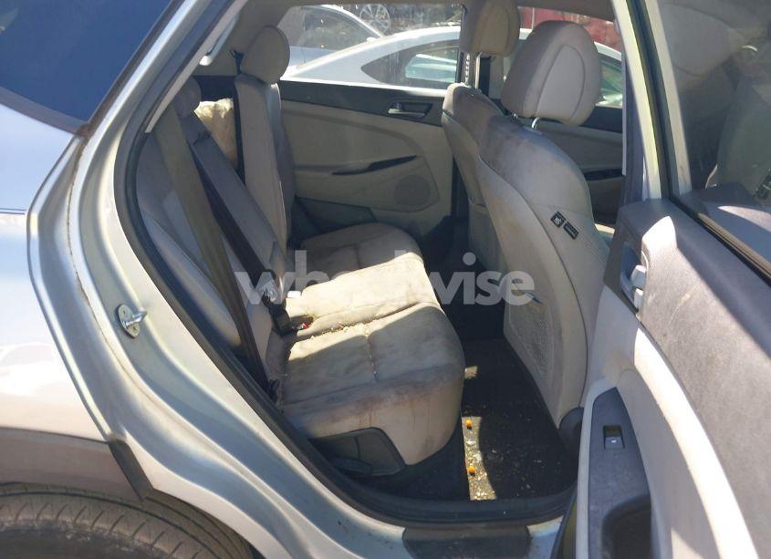 Photo 8 of 2017 Hyundai Tucson SE (VIN KM8J3CA49HU316866)