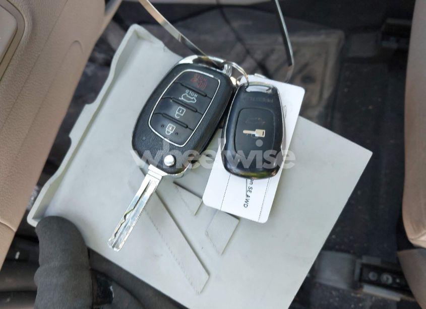 Photo 11 of 2017 Hyundai Tucson SE (VIN KM8J3CA49HU415672)