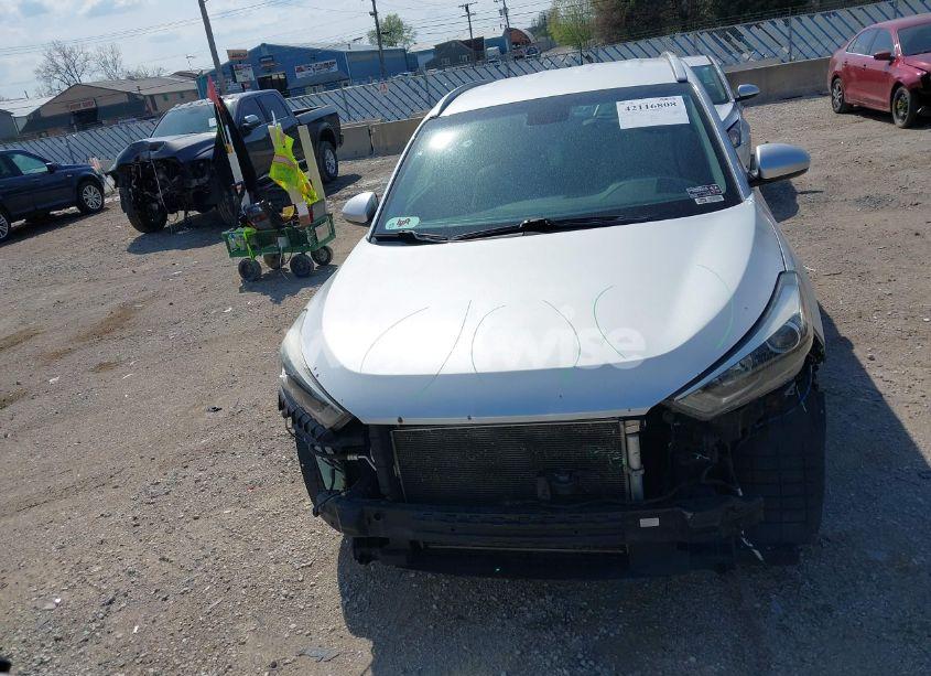 Photo 13 of 2017 Hyundai Tucson SE (VIN KM8J3CA49HU415672)