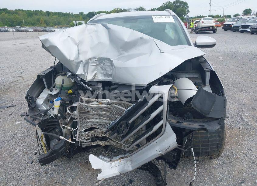 Photo 12 of 2018 Hyundai Tucson SEL (VIN KM8J3CA49JU676693)