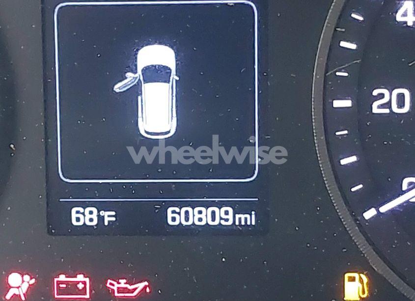 Photo 16 of 2018 Hyundai Tucson SEL PLUS (VIN KM8J3CA49JU820629)