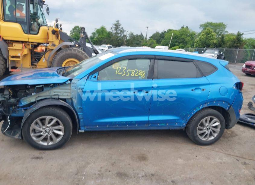 Photo 15 of 2018 Hyundai Tucson SEL (VIN KM8J3CA4XJU717977)