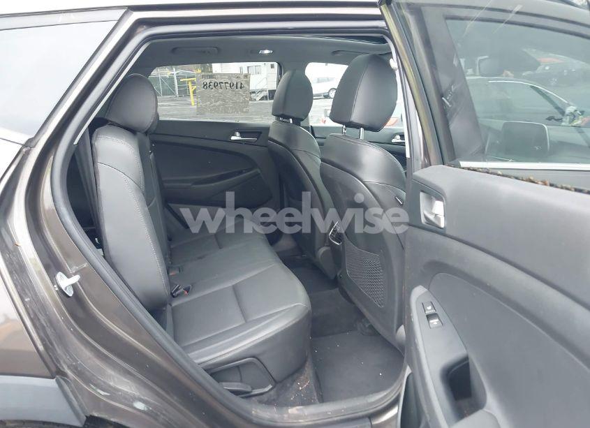 Photo 8 of 2019 Hyundai Tucson ULTIMATE (VIN KM8J3CAL2KU041677)