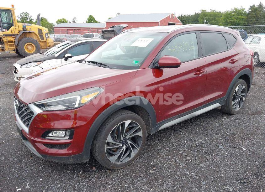 Photo 2 of 2020 Hyundai Tucson SPORT (VIN KM8J3CAL4LU202564)