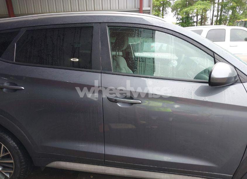 Photo 14 of 2019 Hyundai Tucson SEL (VIN KM8J3CAL7KU993669)