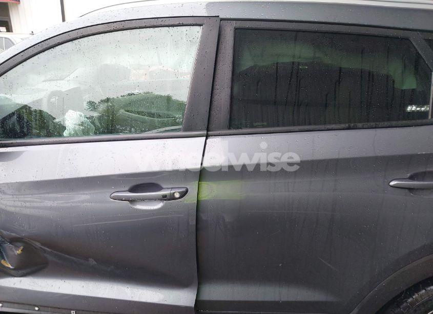 Photo 15 of 2019 Hyundai Tucson SEL (VIN KM8J3CAL7KU993669)