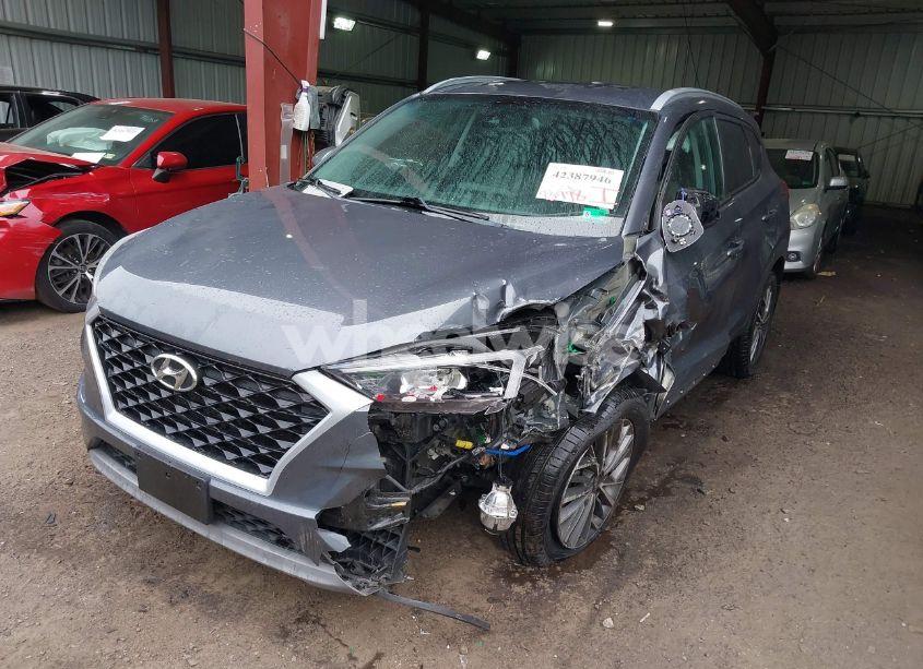 Photo 2 of 2019 Hyundai Tucson SEL (VIN KM8J3CAL7KU993669)