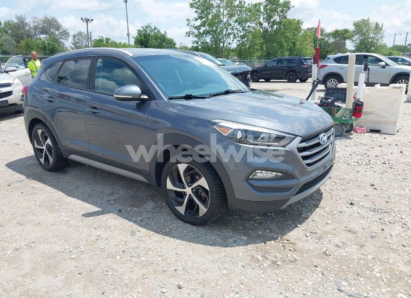2018 Hyundai Tucson SPORT (VIN KM8J3CAL9JU752050) main photo
