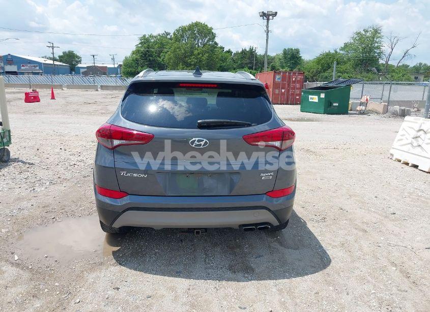 Photo 16 of 2018 Hyundai Tucson SPORT (VIN KM8J3CAL9JU752050)