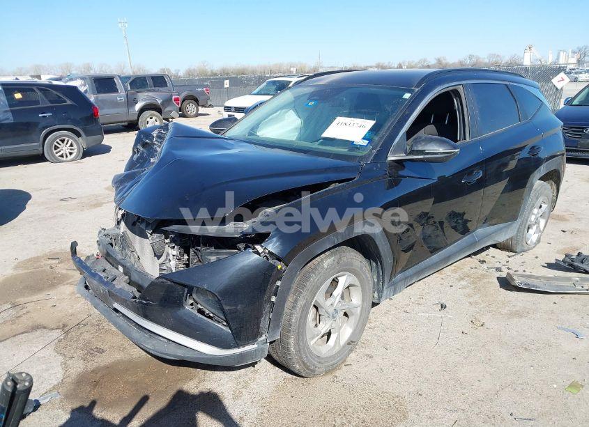 Photo 2 of 2023 Hyundai Tucson SEL (VIN KM8JB3AE2PU199612)