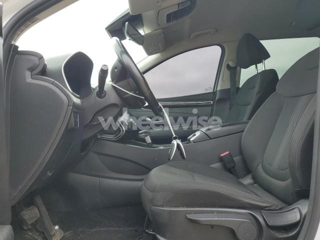 Photo 4 of 2022 HYUNDAI TUCSON SEL (VIN KM8JBCAE1NU163486)