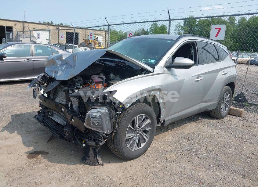 Photo 2 of 2024 Hyundai Tucson HYBRID BLUE (VIN KM8JBCD13RU207860)