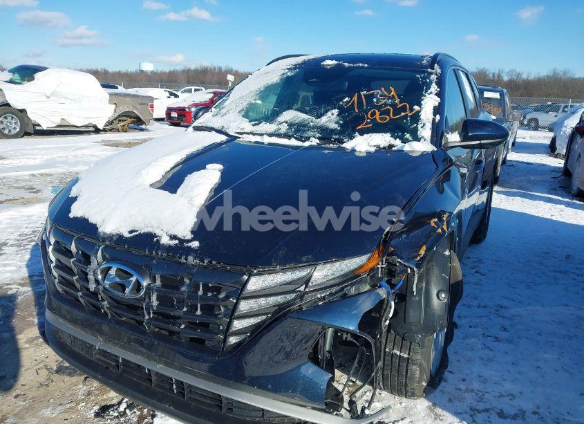 Photo 2 of 2024 Hyundai Tucson SEL (VIN KM8JBCDE3RU290841)