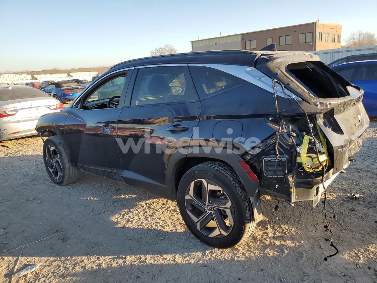 Photo 2 of 2024 HYUNDAI TUCSON SEL CONVENIENCE (VIN KM8JCCD18RU210749)