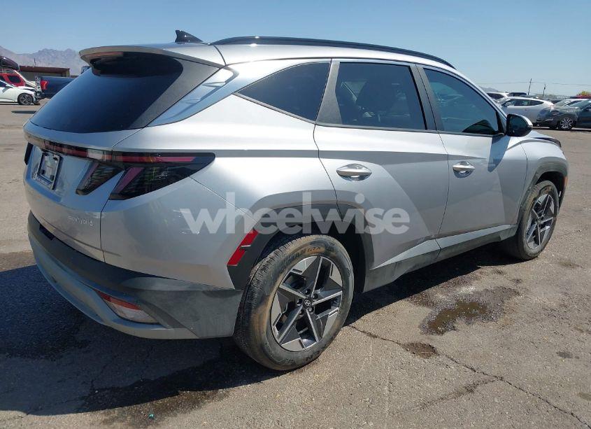 Photo 4 of 2025 Hyundai Tucson HYBRID SEL CONVENIENCE (VIN KM8JCDD16SU316418)