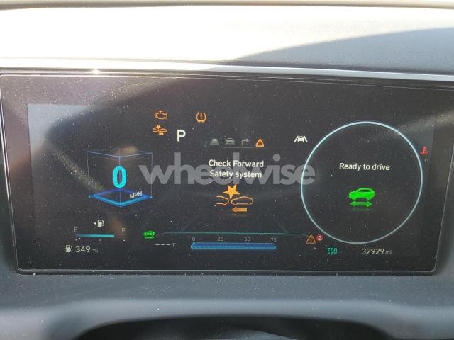 Photo 6 of 2022 HYUNDAI TUCSON LIMITED (VIN KM8JECA16NU012874)