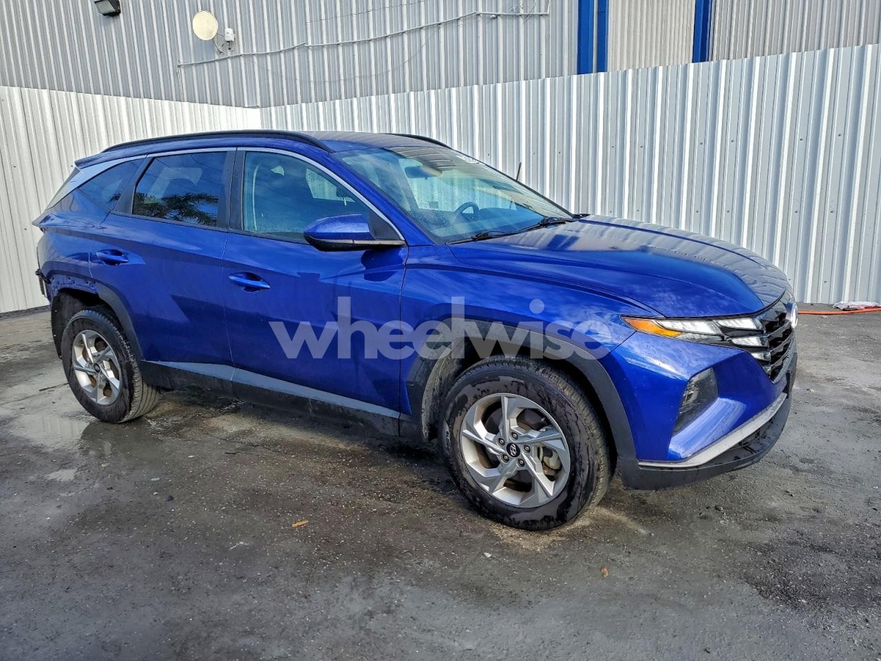 Photo 4 of 2024 HYUNDAI TUCSON SEL (VIN KM8JECD17RU165460)