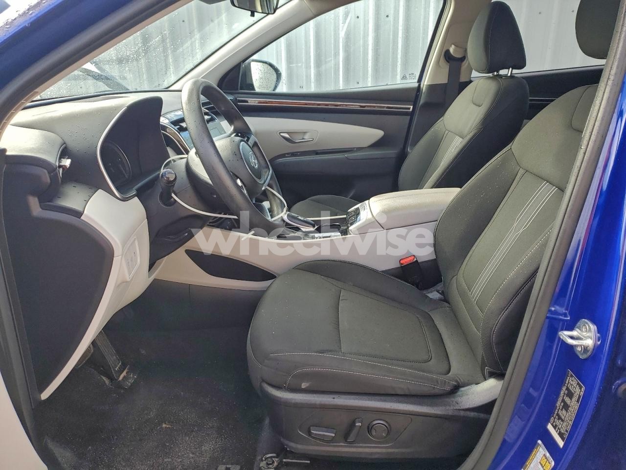 Photo 7 of 2024 HYUNDAI TUCSON SEL (VIN KM8JECD17RU165460)