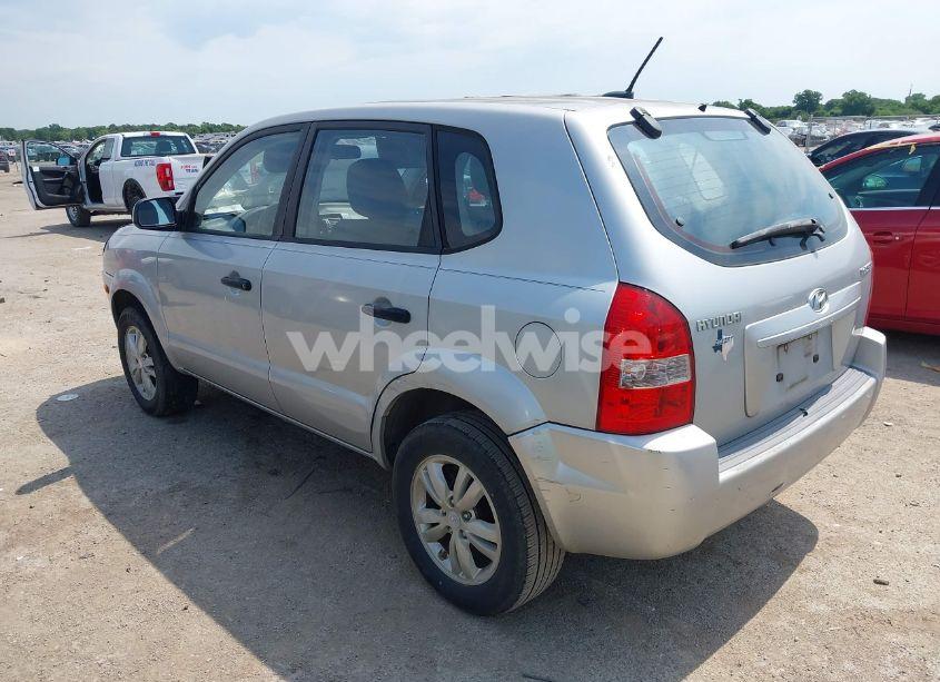 Photo 3 of 2009 Hyundai Tucson GLS (VIN KM8JM12B19U991160)