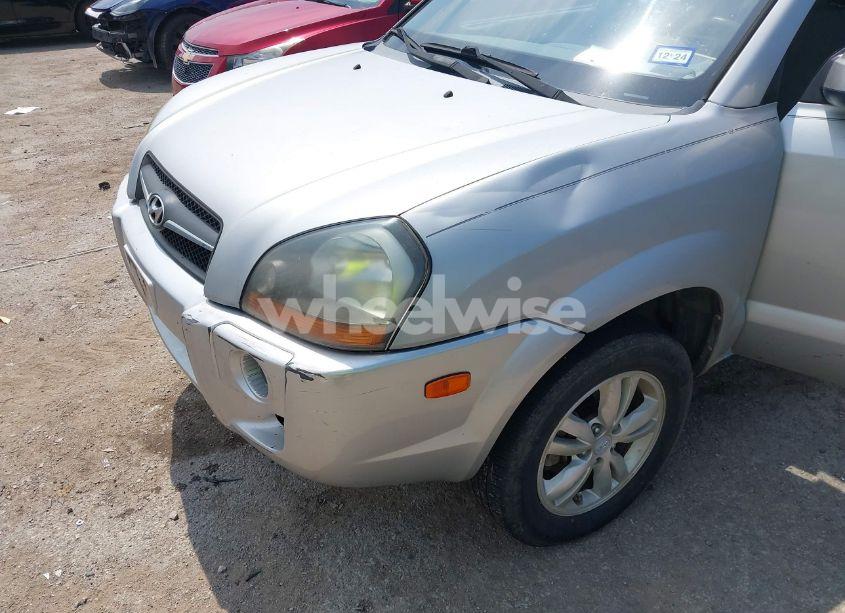 Photo 6 of 2009 Hyundai Tucson GLS (VIN KM8JM12B19U991160)