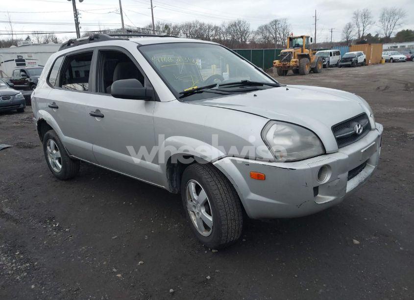 2006 Hyundai Tucson GL (VIN KM8JM12B36U457668) main photo