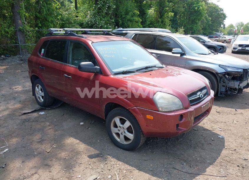 2007 Hyundai Tucson GLS (VIN KM8JM12B47U561135) main photo