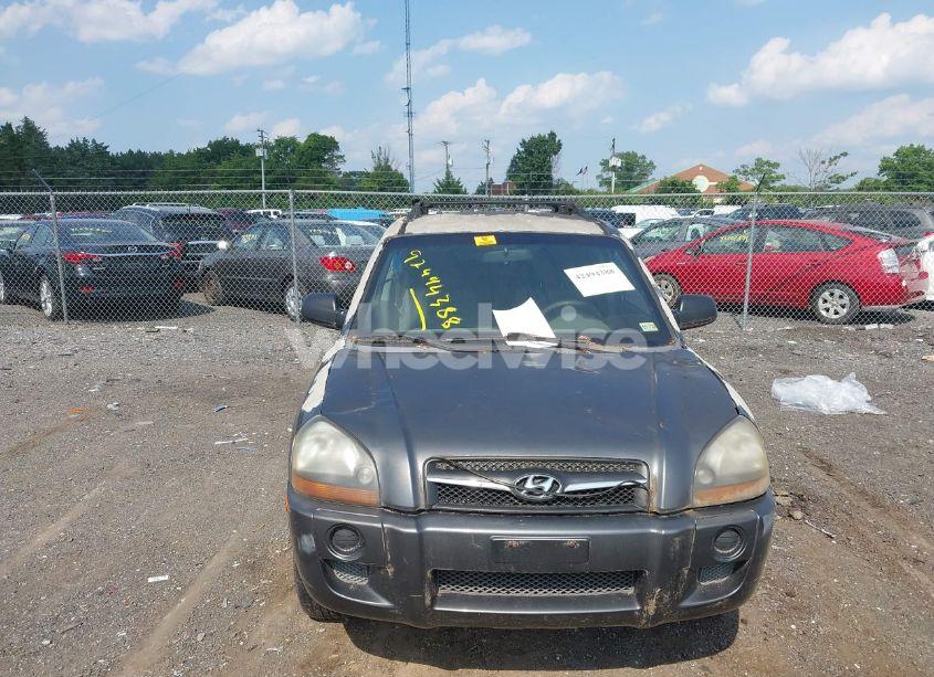 Photo 6 of 2009 Hyundai Tucson GLS (VIN KM8JM12B49U034358)