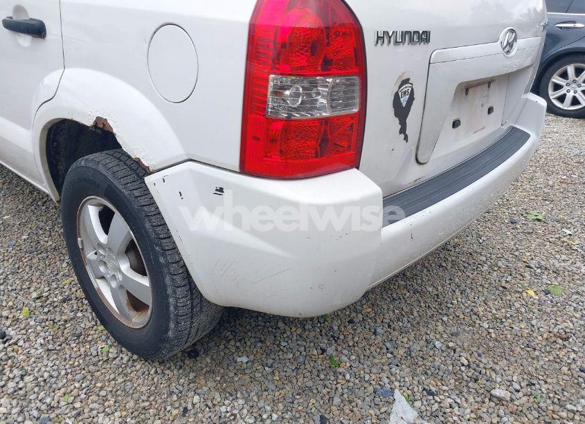 Photo 13 of 2005 Hyundai Tucson GL (VIN KM8JM12B75U086898)