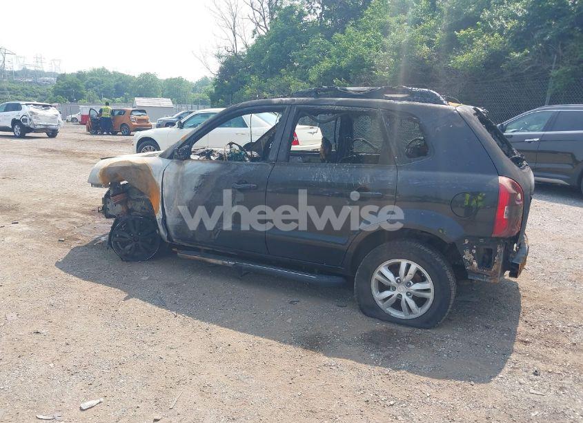 Photo 3 of 2009 Hyundai Tucson GLS (VIN KM8JM12B79U042776)