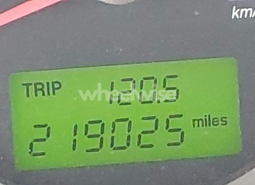 Photo 16 of 2005 Hyundai Tucson GL (VIN KM8JM12B85U175167)