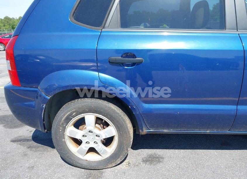 Photo 13 of 2005 Hyundai Tucson GL (VIN KM8JM12B85U233228)