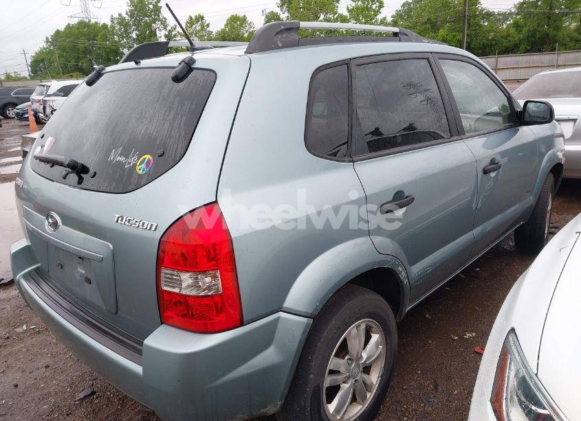 Photo 4 of 2009 Hyundai Tucson GLS (VIN KM8JM12BX9U002868)