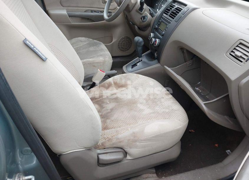 Photo 5 of 2009 Hyundai Tucson GLS (VIN KM8JM12BX9U002868)