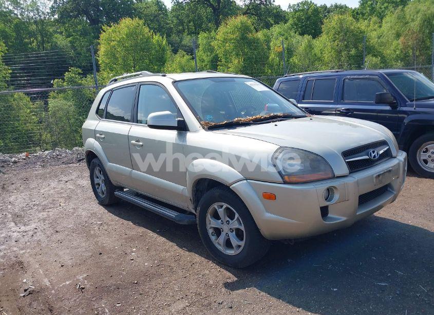 2009 Hyundai Tucson LIMITED (VIN KM8JN12BX9U128063) main photo
