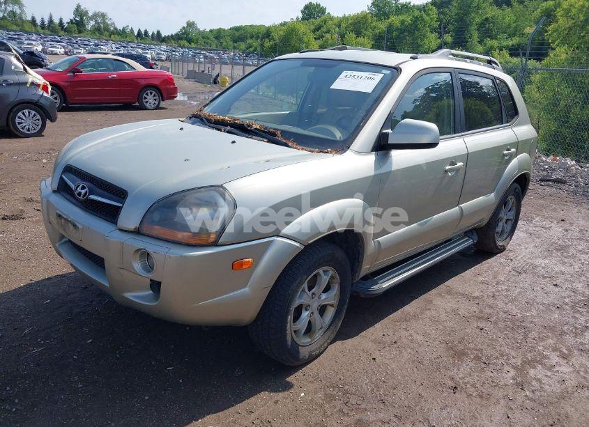 Photo 2 of 2009 Hyundai Tucson LIMITED (VIN KM8JN12BX9U128063)