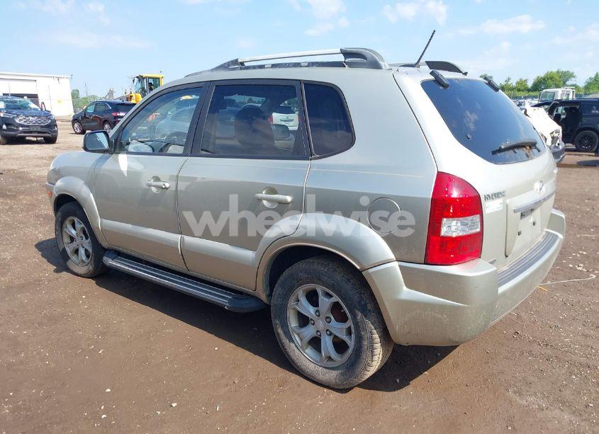 Photo 3 of 2009 Hyundai Tucson LIMITED (VIN KM8JN12BX9U128063)