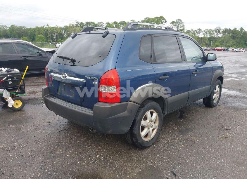 Photo 4 of 2005 Hyundai Tucson GLS/LX (VIN KM8JN12D05U060111)