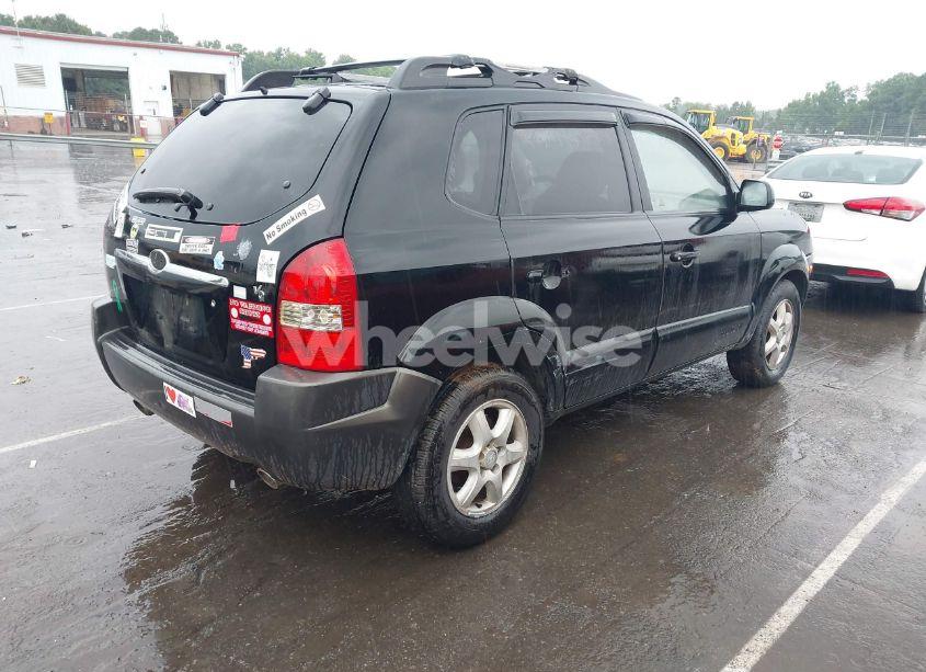 Photo 4 of 2005 Hyundai Tucson GLS/LX (VIN KM8JN12D15U214308)