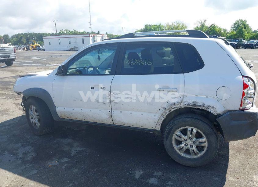 Photo 14 of 2008 Hyundai Tucson LIMITED V6/SE (VIN KM8JN12D18U874563)