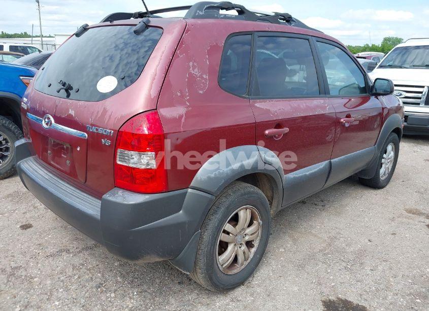 Photo 4 of 2008 Hyundai Tucson LIMITED V6/SE (VIN KM8JN12D18U895784)