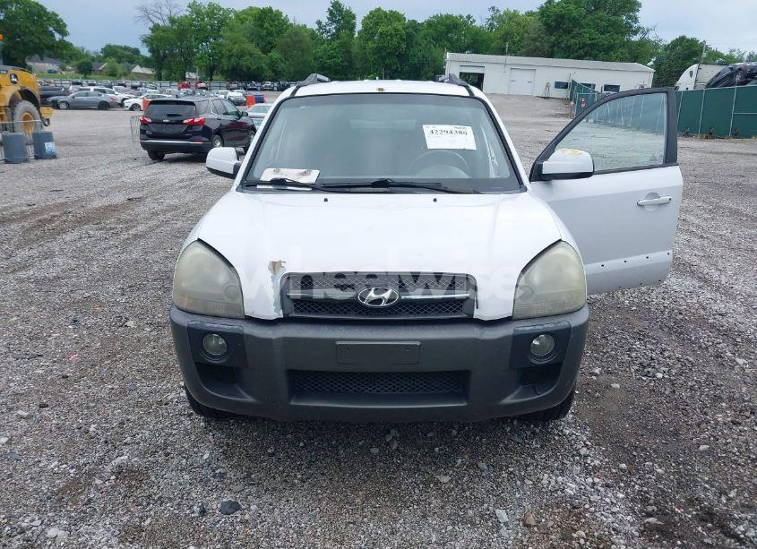 Photo 6 of 2008 Hyundai Tucson LIMITED V6/SE (VIN KM8JN12D28U882736)