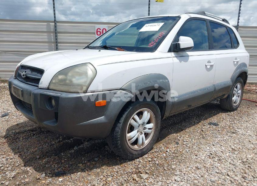 Photo 2 of 2006 Hyundai Tucson GLS/LIMITED (VIN KM8JN12D36U318316)